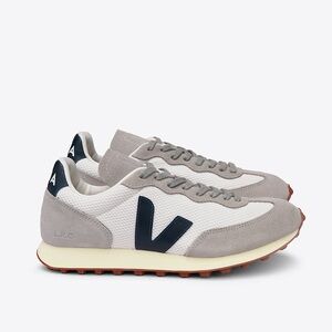 VEJA Rio Branco Sneakers Size 6